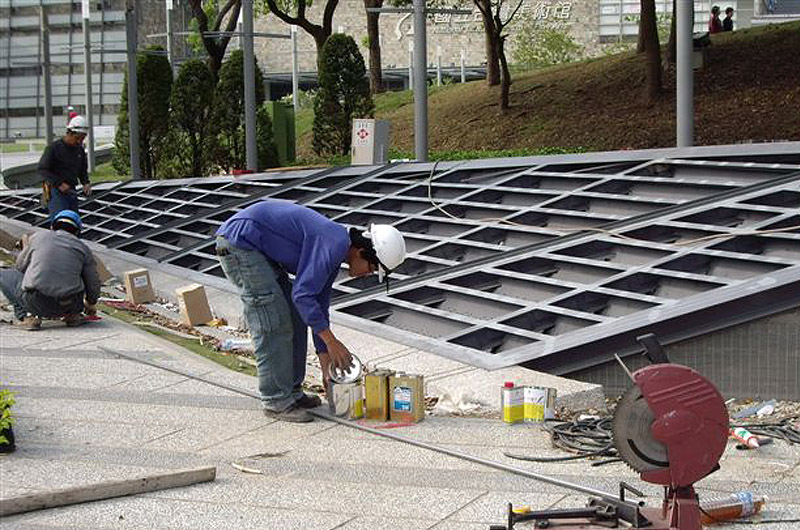 竹禾行塗料|中部專業承包塗裝, 金屬塗裝, 地板塗裝, 氟碳塗料, PU壓力面漆, 與EPOXY地板工程